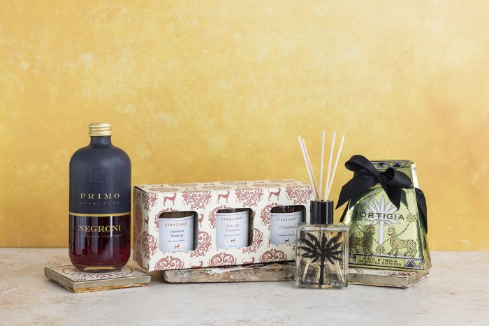 Mother's Day aperitivo gift set with Sicilian sauces and diffuser